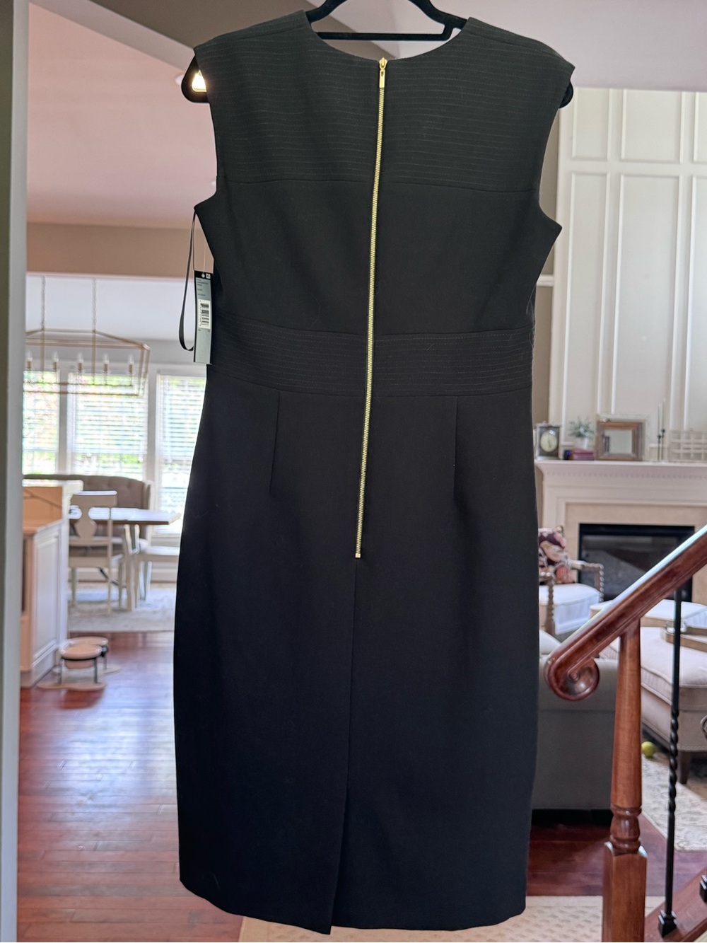 Tahari ASL Black Cap-Sleeve Notch Sheath Dress - Picture 2 of 4
